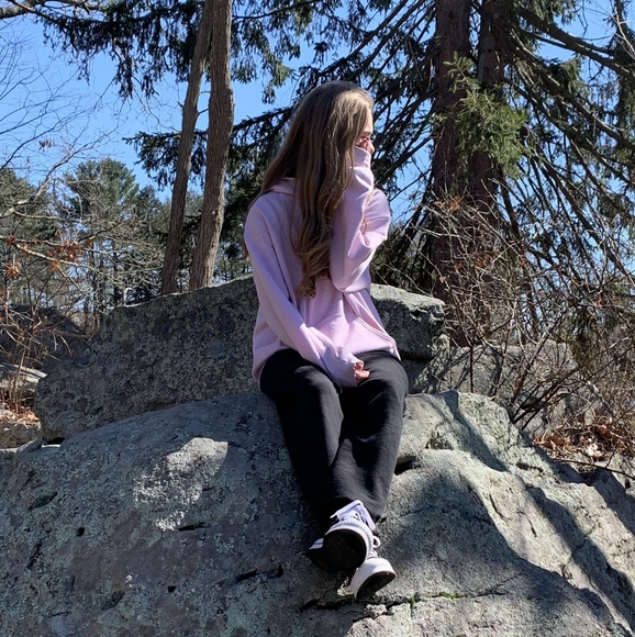 Meet your Posher, Haley - Picture 1 of 1